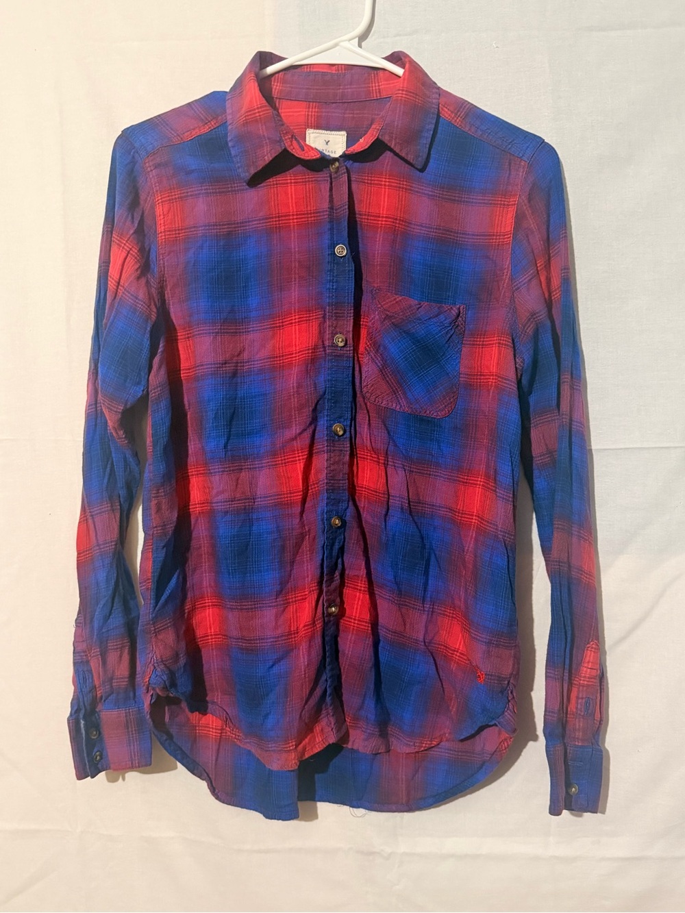 American Eagle Outfitters Red and Blue Plaid Shirt Sz S